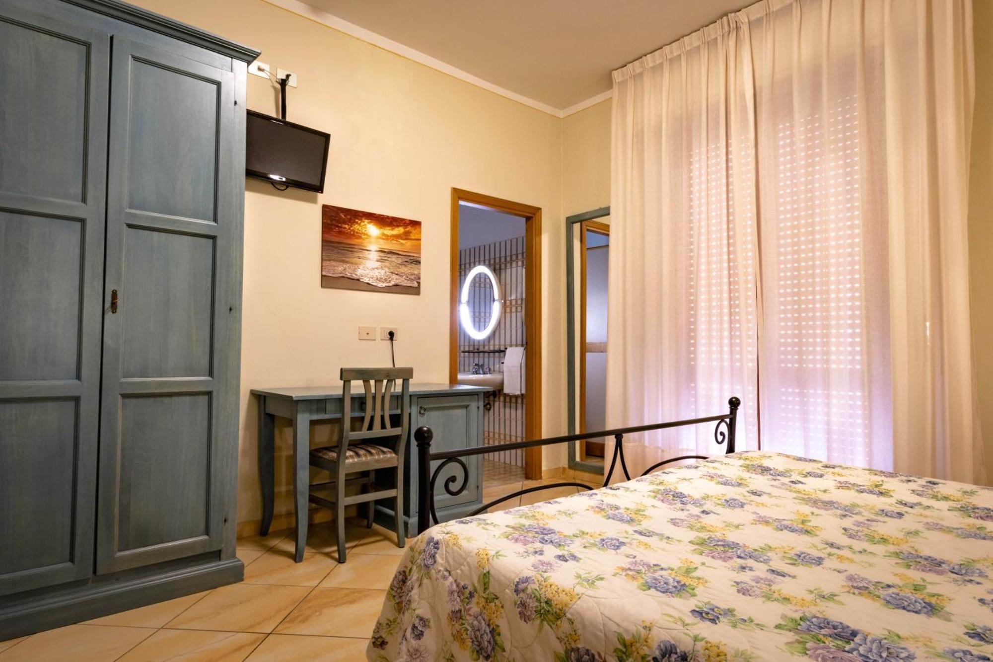 Hotel Ismaele Chiusi Eksteriør bilde