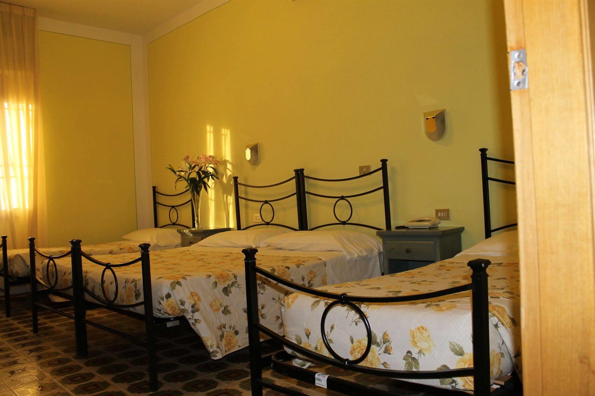 Hotel Ismaele Chiusi Eksteriør bilde